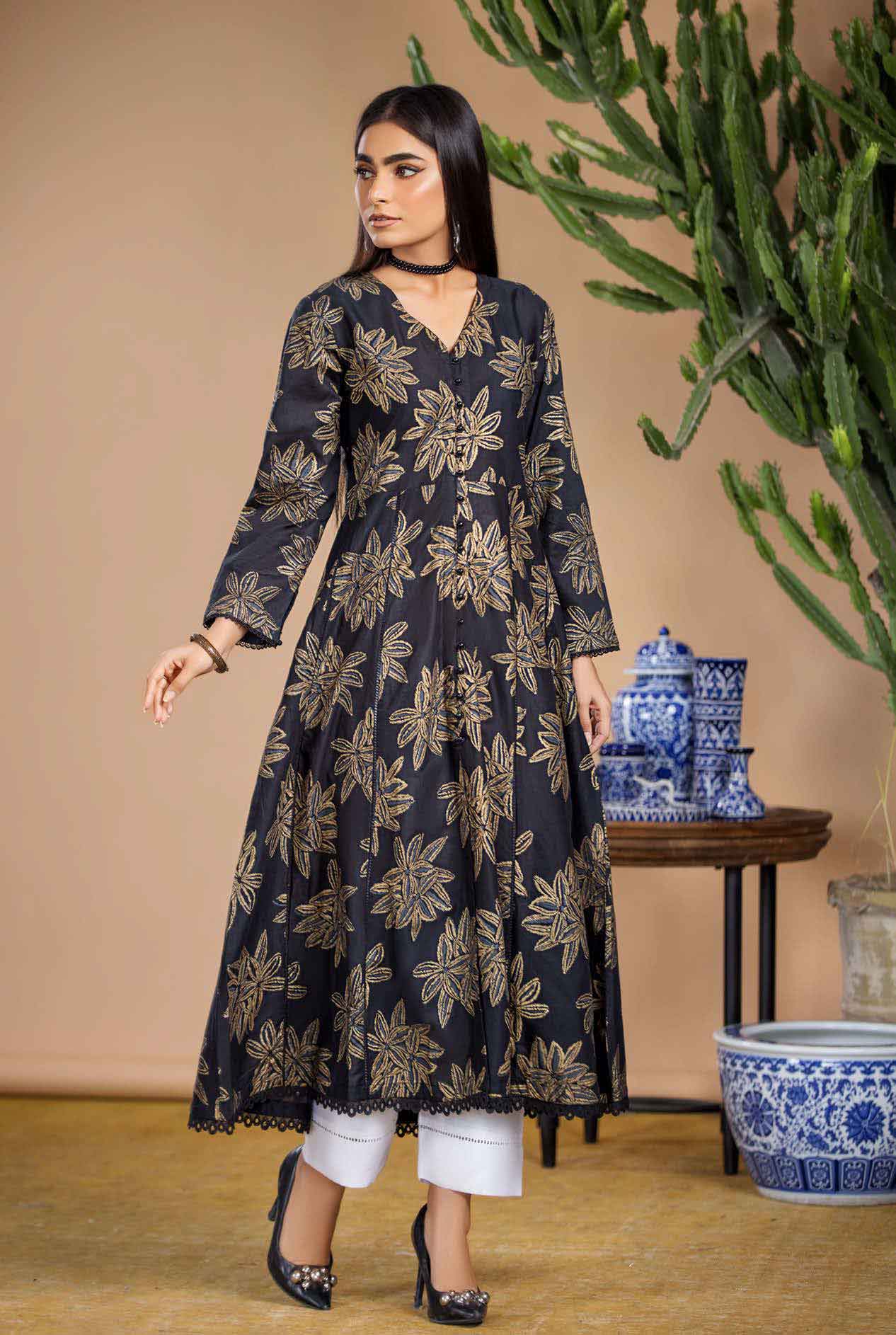 Buy Black Printed Georgette Floral Long Kurti Online in India | Colorauction